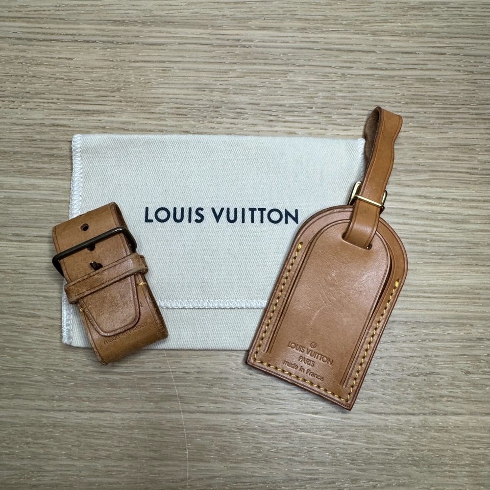 Louis Vuitton luggage tag